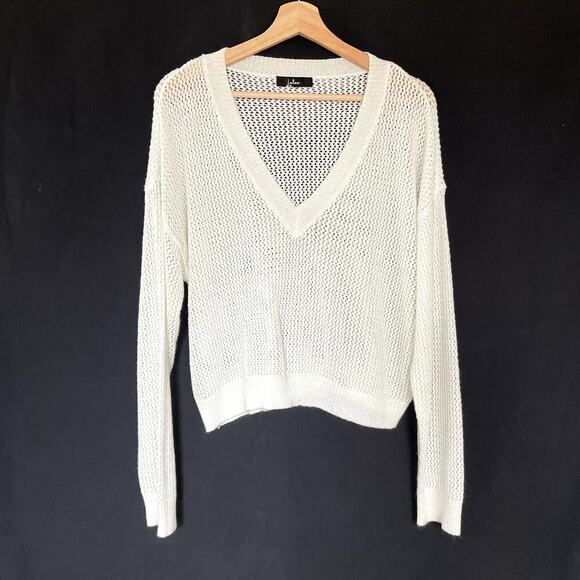 Lulus white sheer knit sweater v-neck women's size M nylon top casual pullover - Picture 1 of 7